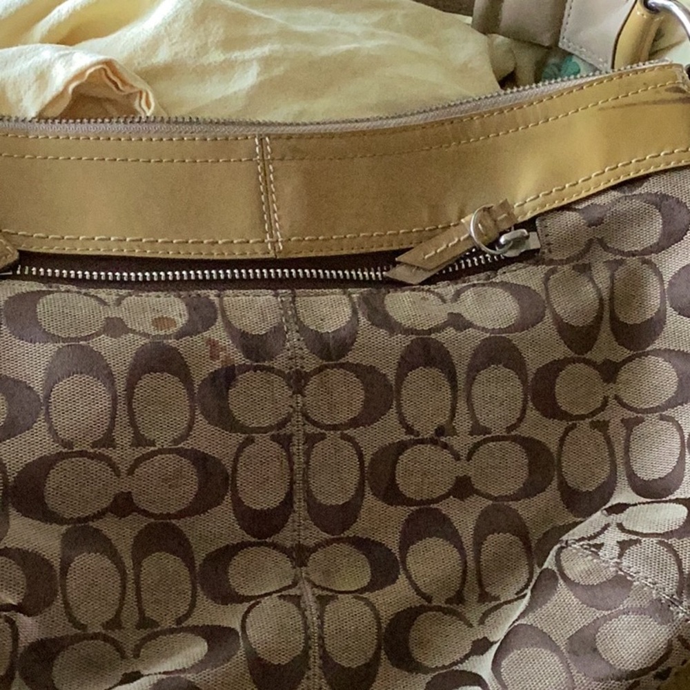 Coach purses - Picture 3 of 5